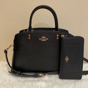 Coach purse and wallet set